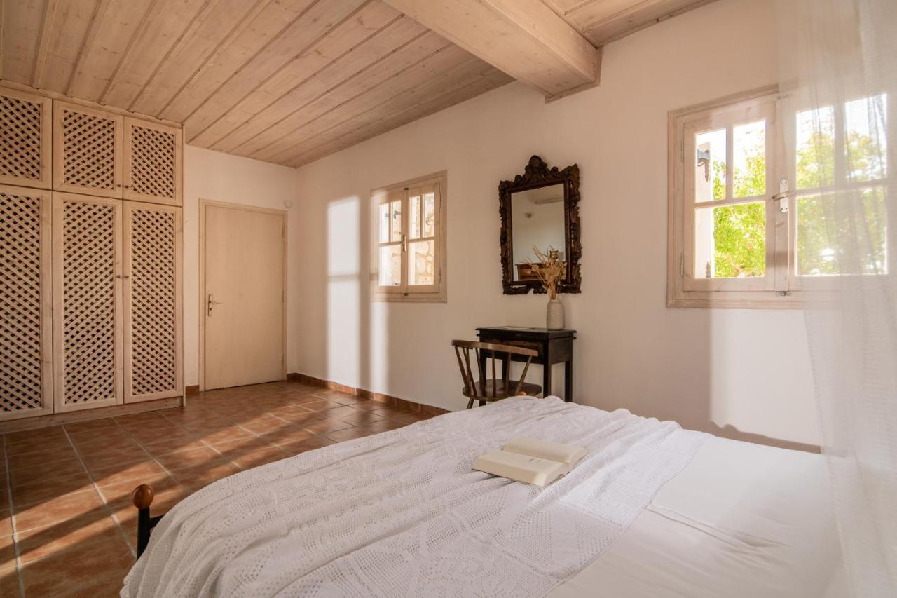 In Pietra Kalamaras Villa Makhairádhon